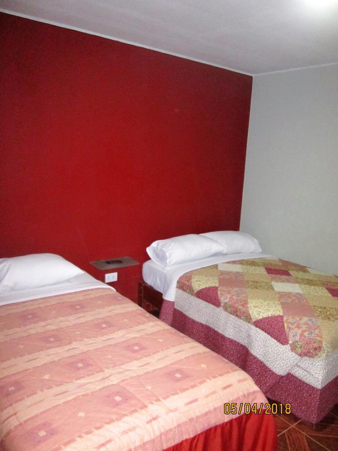 Hostal Caprichos 후아초 외부 사진